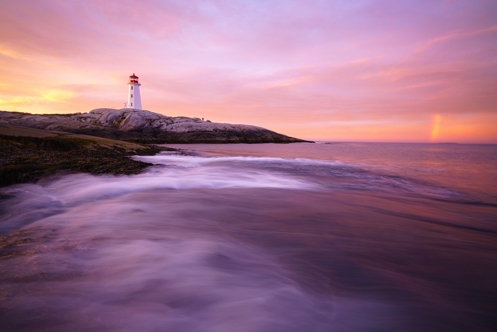 Peggys Point Lighthouse